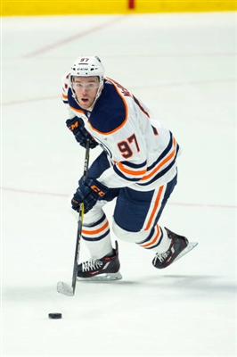 Connor Mcdavid Poster 3525895