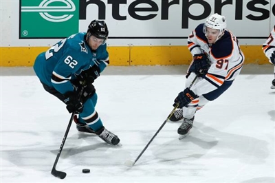 Connor Mcdavid Poster 3525905