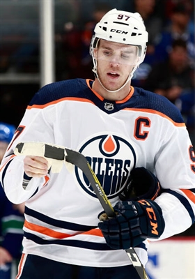 Connor Mcdavid Poster 3525911
