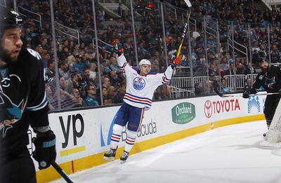 Connor Mcdavid Poster 3963009