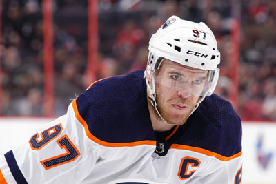 Connor Mcdavid Poster 3963016