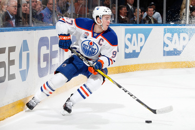 Connor Mcdavid Poster 3963038