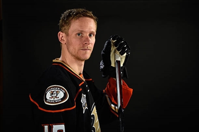 Corey Perry Poster 3562074
