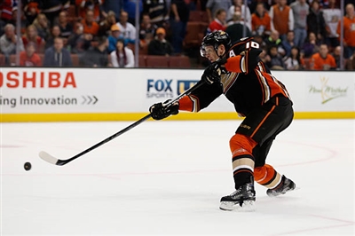 Corey Perry Poster 3562076