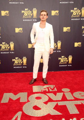 Dacre Montgomery Poster 3317713