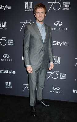 Dan   Stevens Poster 2885488