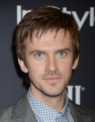 Dan   Stevens Poster 2885492