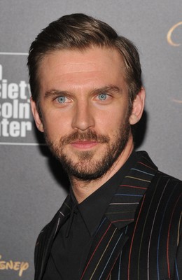 Dan Stevens Poster 2697152