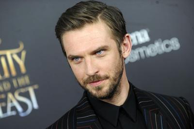 Dan Stevens Poster 2697179