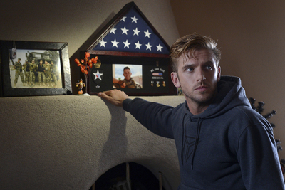 Dan Stevens Poster 2697185