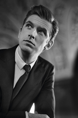 Dan Stevens Poster 2697187