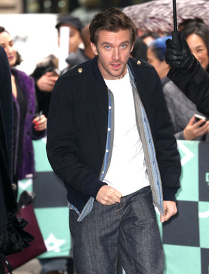 Dan Stevens Poster 2849561