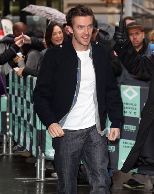 Dan Stevens Poster 2849564