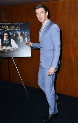 Dan Stevens Poster 2906313
