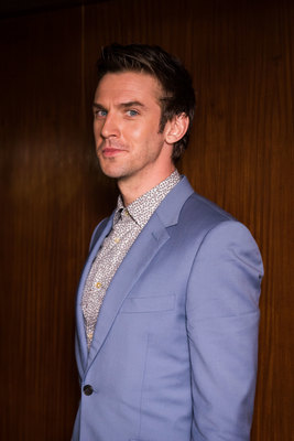 Dan Stevens Poster 2906365