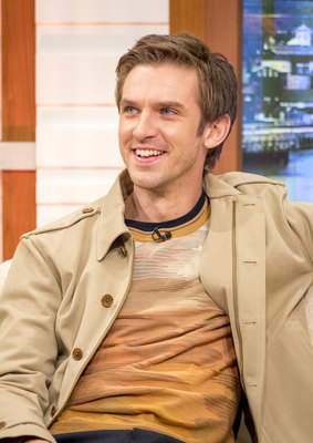 Dan Stevens Poster 2906389