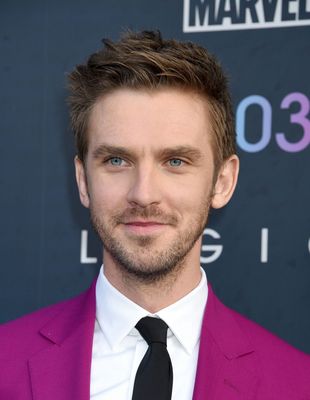 Dan Stevens Poster 3227620