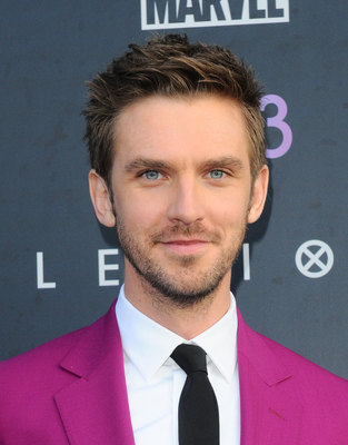Dan Stevens Poster 3227663