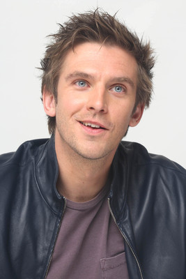 Dan Stevens Poster 3266656