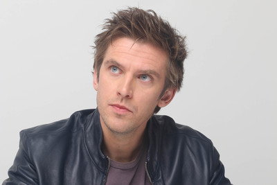 Dan Stevens Poster 3266667