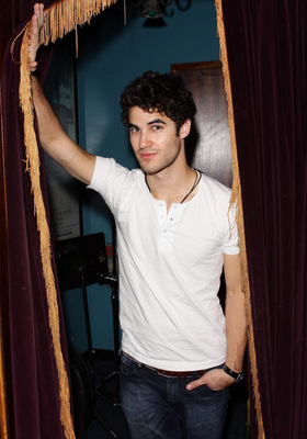 Darren Criss Poster 2186993