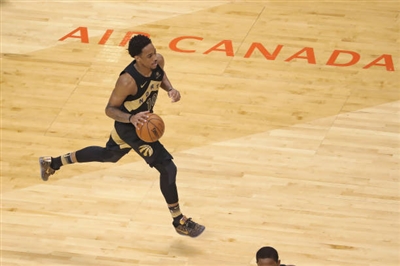 DeMar DeRozan Poster 3389195