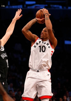 DeMar DeRozan Poster 3389271