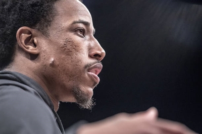 DeMar DeRozan Poster 3389409