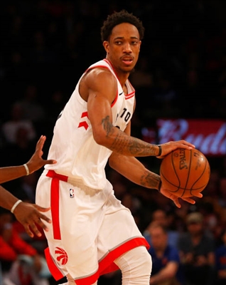 DeMar DeRozan Poster 3389413
