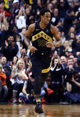DeMar DeRozan Poster 3389458