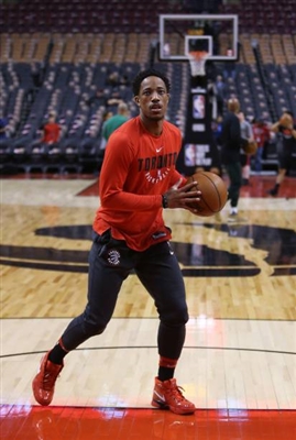 DeMar DeRozan Poster 3389508