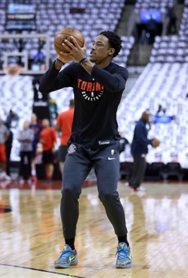 DeMar DeRozan Poster 3389530