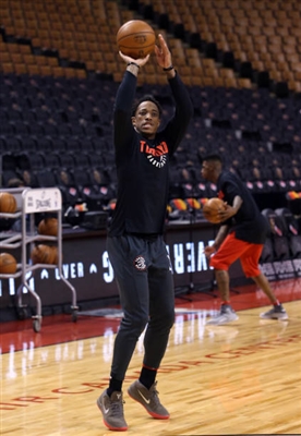 DeMar DeRozan Poster 3389596