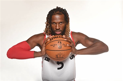 DeMarre Carroll Poster 3380894