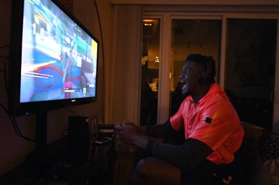 Deandre Ayton Poster 3371203