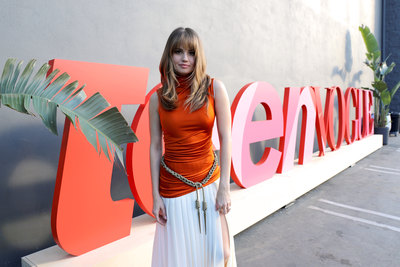 Debby Ryan Poster 3904910