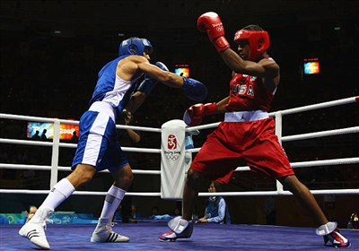 Demetrius Andrade Poster 3601228