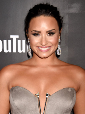 Demi Lovato Poster 2780943