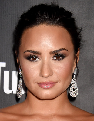 Demi Lovato Poster 2780946