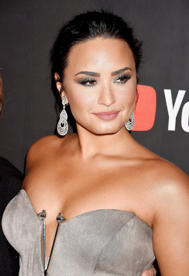 Demi Lovato Poster 2780948