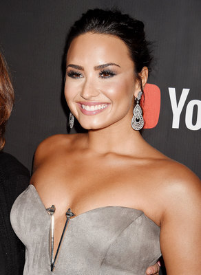 Demi Lovato Poster 2780978