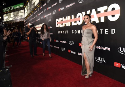 Demi Lovato Poster 2781020