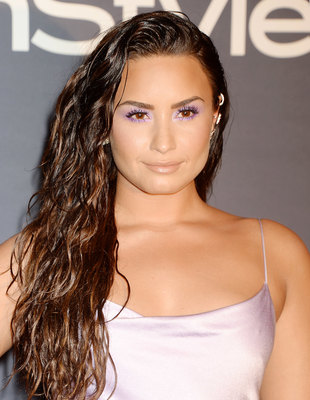 Demi Lovato Poster 2834457