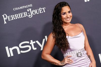 Demi Lovato Poster 2834468