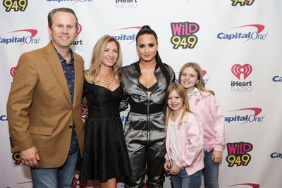 Demi Lovato Poster 2897536