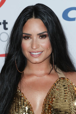Demi Lovato Poster 2897543