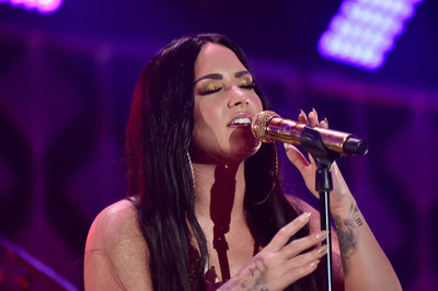 Demi Lovato Poster 2897544