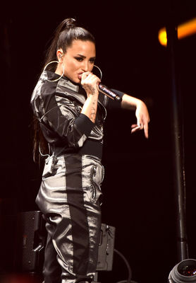 Demi Lovato Poster 2897575