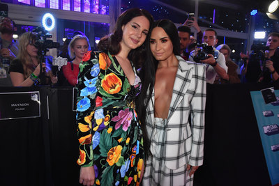 Demi Lovato Poster 2897721