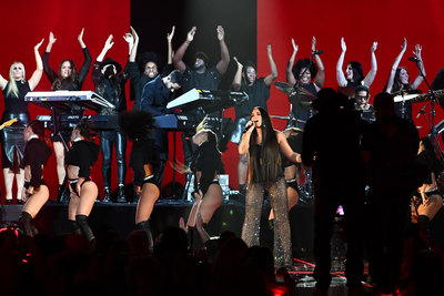 Demi Lovato Poster 2897734